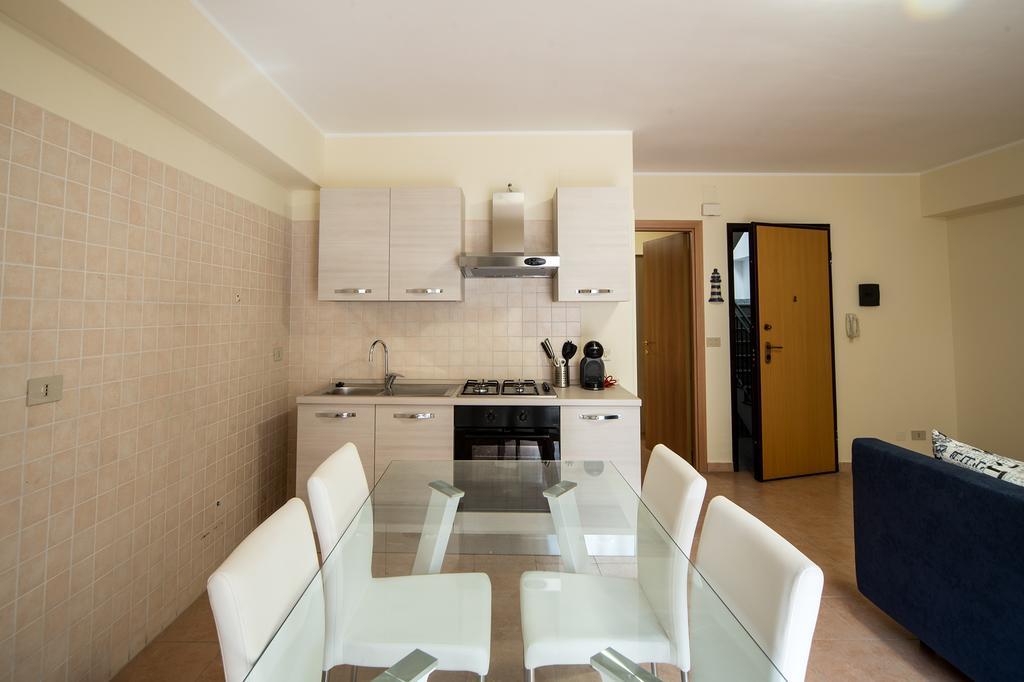 Appartamento Milly House Letojanni Esterno foto
